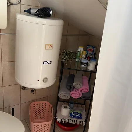 Garsonjera Zvezdara Βελιγράδι