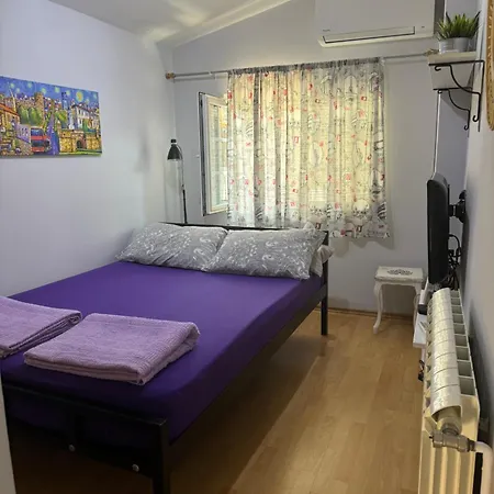 Garsonjera Zvezdara Apartment *