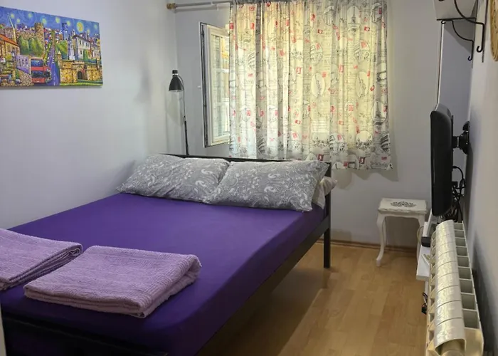 Garsonjera Zvezdara Lägenhet *